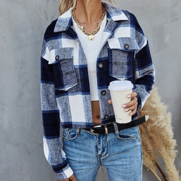 Cozy Plaid Button Cropped Jacket Shacket - Picture 2 of 5
